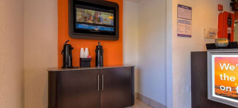 洛杉矶-罗兰岗6号汽车旅馆(Motel 6 Rowland Heights, CA - Los Angeles - Pomona)图片