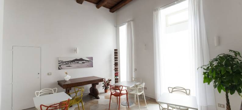 萨沃伊河滨酒店(Savoy Riviera)图片