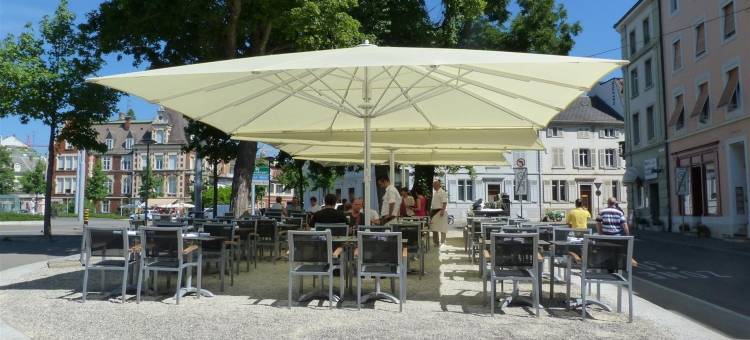 雷斯利莱蒂餐厅酒店(Hotel Resslirytti)图片