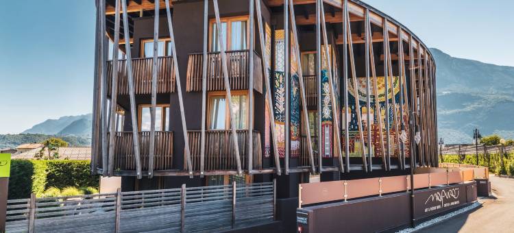 纳普拉艺术E设计酒店(Art & Design Hotel Napura)图片