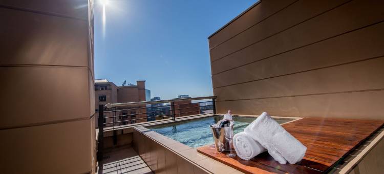 拉斐尔套房公寓(Raphael Suites)图片