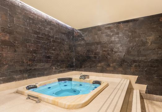 Radisson Blu Hotel Rudrapur Hotel Overview