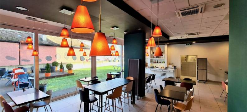 宜必思德雷蒙德尔斯伯格酒店(Ibis Delémont Delsberg)图片