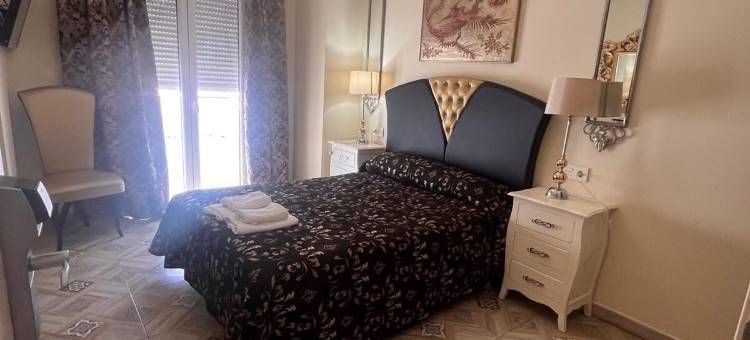 佛罗德丽斯旅馆 - 洛霍(Hostal Flor de LIS- Lojo)图片