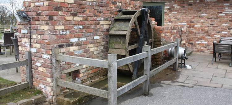 查尔努克农场酒店(Charnock Farm Motel)图片