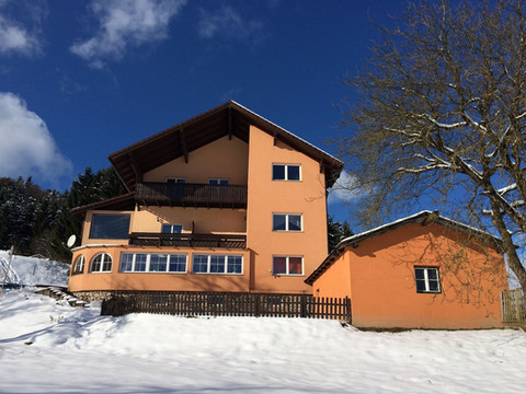 司徒贝尔和谐宾馆