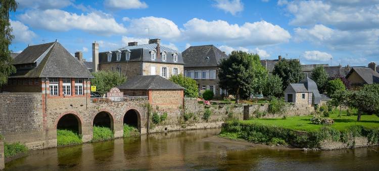 洛吉斯塞兰旅馆(Logis Hotel Restaurant Auberge de La Sélune)图片