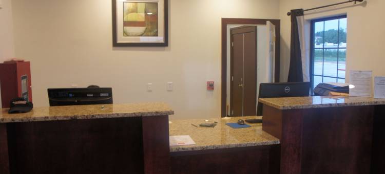 华丽套房酒店(Lux Inn and Suites)图片