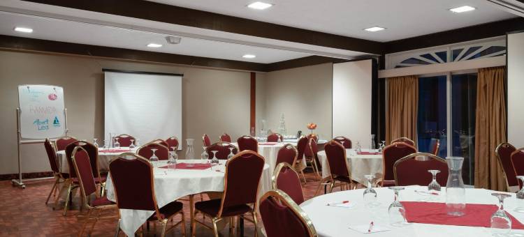 艾伯特利华美达酒店(Ramada by Wyndham Albert Lea)图片