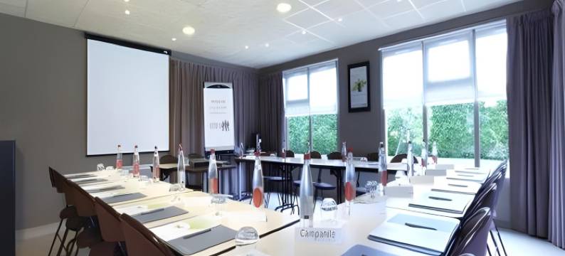 道维拉圣阿奴特康铂酒店(Campanile Deauville - Saint Arnoult)图片