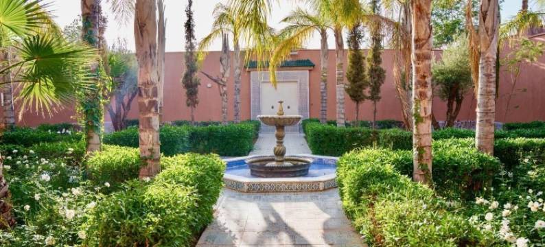 Whisper低语(Whisper Hotel)图片