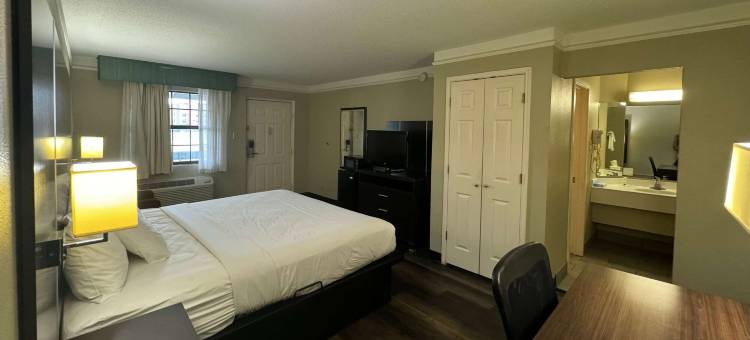 塔斯卡卢萨拉昆塔套房酒店(Travelodge by Wyndham Tuscaloosa)图片