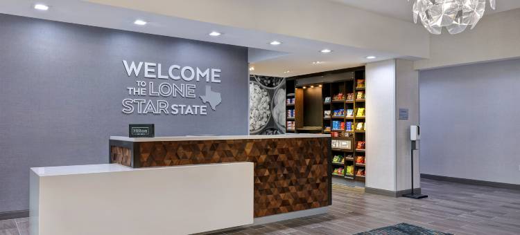 休斯顿东环城公路8号欢朋套房酒店(Hampton Inn & Suites Houston East Beltway 8)图片