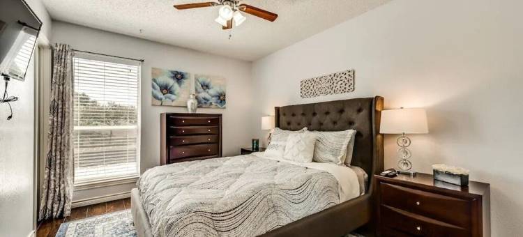 I22 – World Cup Stay - 18 Min to at&T - Sleeps 4 - Public Transit图片