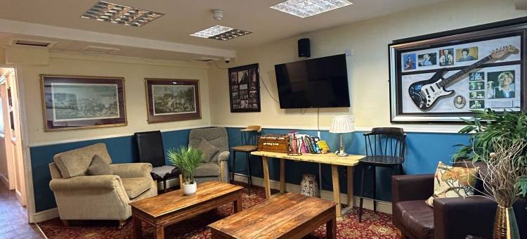 中途之家乡村旅馆(Halfway House Inn Country Lodge)图片