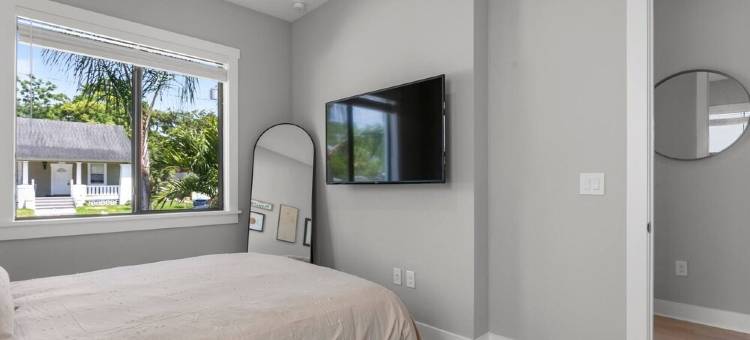 Tampa Downtown Luxury Villa- Games & Sleeps 14 - 6 Cars Parking Free EV Charging图片