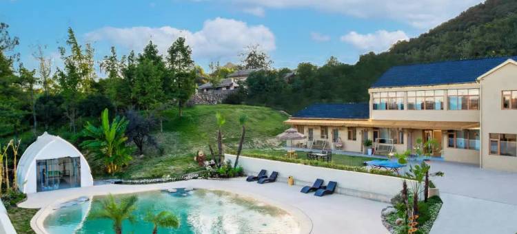 安吉泥巴院NIBA·草坪咖啡·泥筑休闲艺宿图片