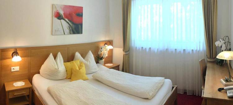 Apartment in Goldrain with Pool & Mountain Views图片