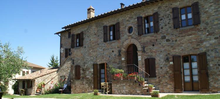 Holiday Home in Montone with Pool & Terrace图片