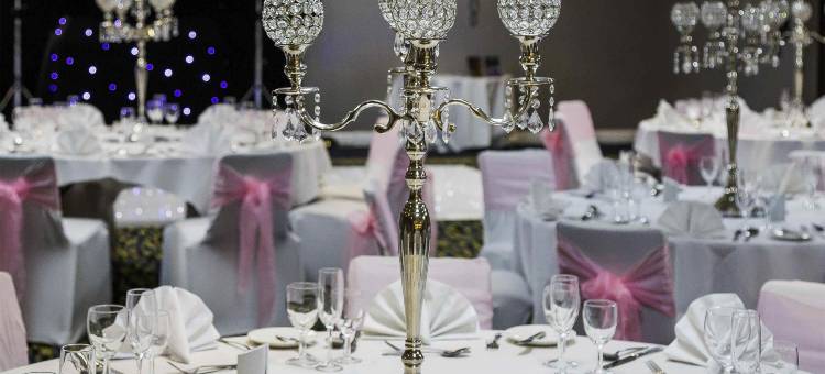 诺富特斯蒂文尼奇酒店(Novotel Stevenage Hotel)图片