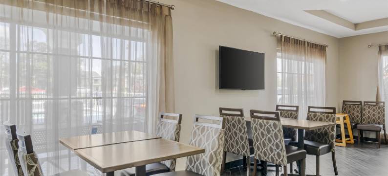 桑福德机场/玛丽湖地区贝斯特韦斯特优质酒店(Best Western Plus Sanford Airport/Lake Mary Hotel)图片