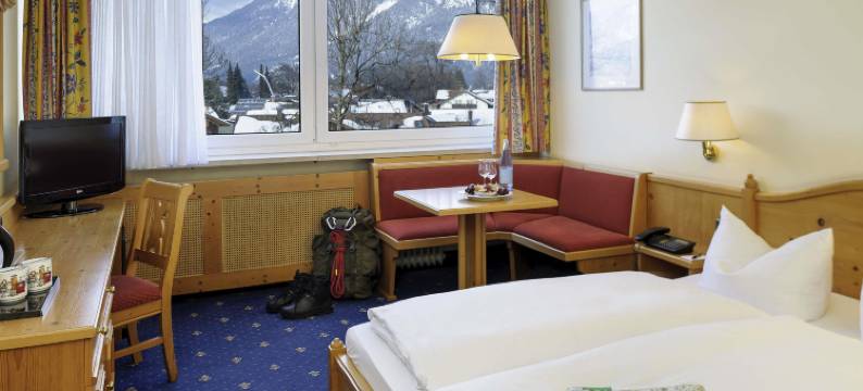 加尔米施-帕滕基兴美居酒店(Mercure Hotel Garmisch Partenkirchen)图片