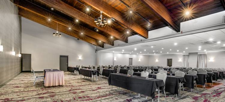 Crowne Plaza 密尔沃基机场 by IHG(Crowne Plaza Milwaukee Airport by IHG)图片