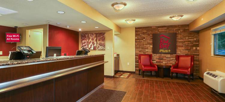 华盛顿特区奥克森希尔红顶PLUS酒店(Red Roof PLUS+ Washington DC – Oxon Hill)图片