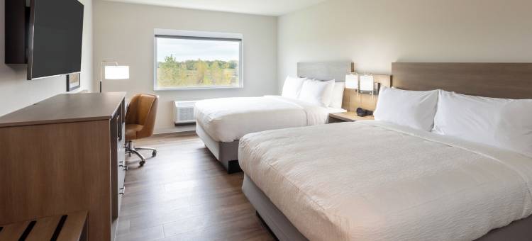考卡纳的格兰德斯泰酒店及套房(GrandStay Hotel & Suites Kaukauna)图片