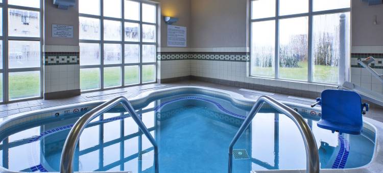 普罗维登斯/沃里克机场欢朋酒店及套房(Hampton Inn & Suites Providence/Warwick-Airport)图片