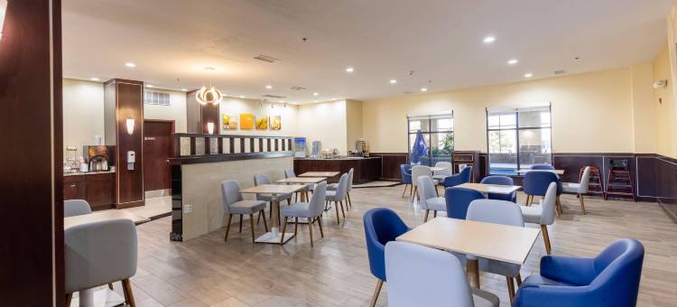 特洛伊-I75舒适套房酒店(Comfort Suites Troy-I75)图片