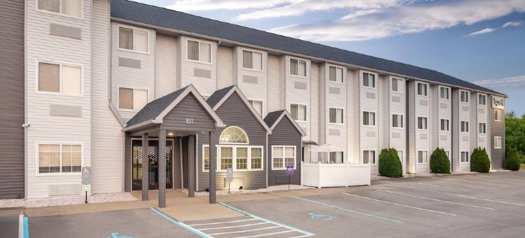 克拉丽奥Spark酒店(Spark by Hilton Clarion)图片