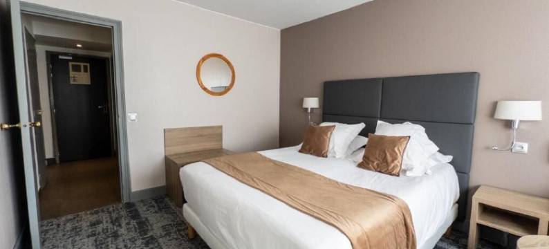 瓦邦酒店，布里扬松，塞尔舍瓦利耶(Hôtel Vauban Briançon Serre Chevalier)图片