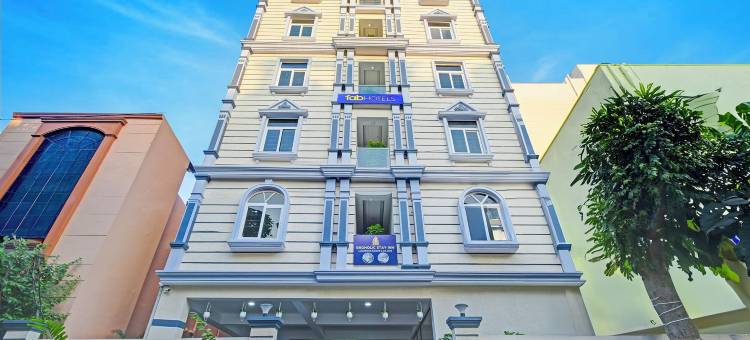 Fabhotel Broholic 住宿客栈(FabHotel Broholic Stay Inn)图片