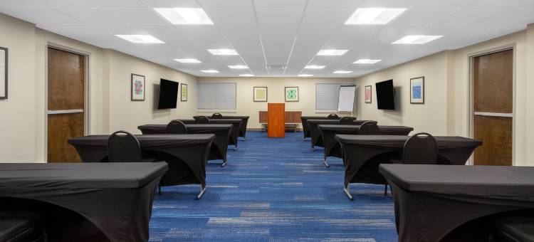 普鲁士王镇智选假日套房酒店(Holiday Inn Express & Suites PHILADELPHIA - KING OF PRUSSIA by IHG)图片