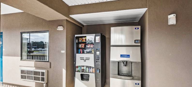 格鲁吉亚莫尔特里 6 号汽车旅馆(Motel 6 Moultrie, GA)图片