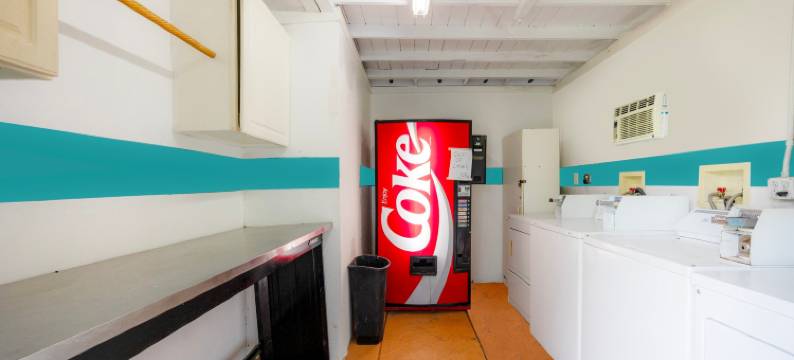 Siesta 汽车旅馆 By Townhouse 肯尼迪航天中心 泰特斯维尔 I 95(Siesta Motor Inn By Townhouse Kennedy Space Center Titusville I 95)图片