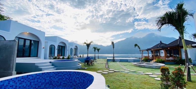 金塔马尼湖边别墅和天然温泉(The Kintamani Villas Tepi Danau and Natural Hot Spring)图片