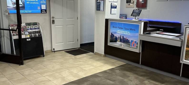 格林斯伯勒机场6号汽车旅馆(Motel 6 Greensboro, NC - Airport)图片