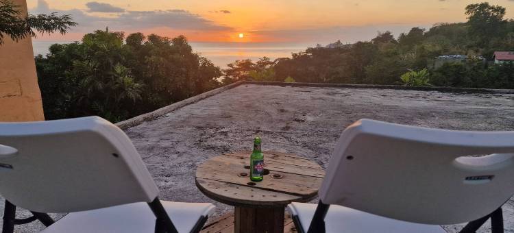 Sunset views in nature and Wifi图片