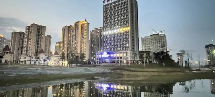 云朵遇上酒店(南充coco香江店)图片