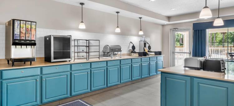 佛罗里达奥兰治港代托纳丽怡酒店(Country Inn & Suites by Radisson, Port Orange-Daytona, FL)图片
