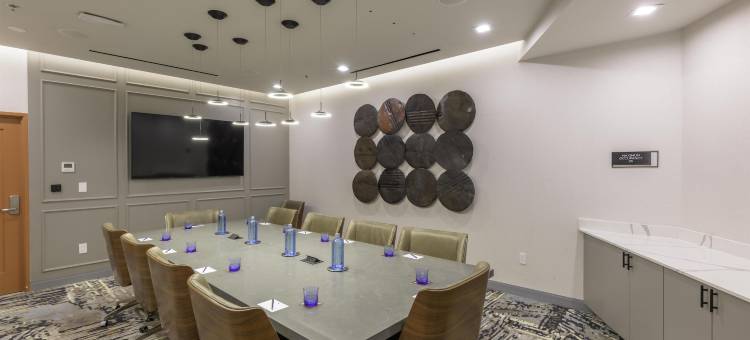 希尔顿逸林酒店米德兰西环I-250(Doubletree by Hilton Midland West Loop I-250)图片
