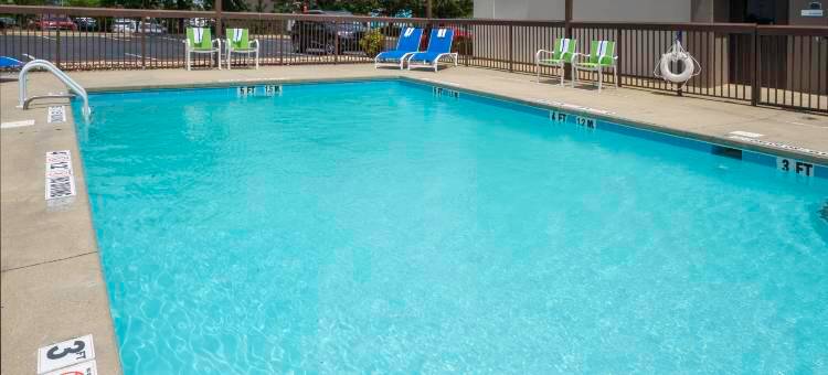Holiday Inn Express 克莱顿(东南罗利)(Holiday Inn Express CLAYTON (SE RALEIGH) by IHG)图片