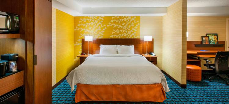 东拉瑟福德梅多兰兹万枫酒店(Fairfield Inn East Rutherford Meadowlands)图片