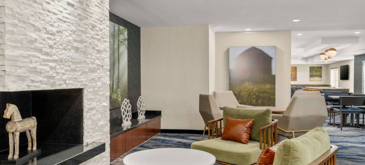 芝加哥内珀维尔/奥罗拉万枫酒店及套房(Fairfield Inn & Suites Chicago Naperville/Aurora)图片