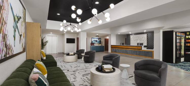 奥本代尔贝斯特韦斯特套房酒店(Best Western Auburndale Inn  Suites)图片