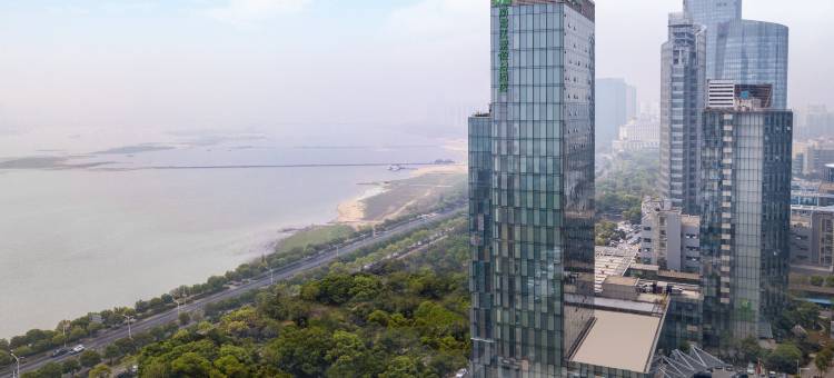 南昌江景假日酒店图片