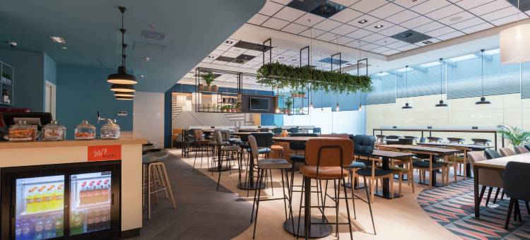 乌特勒支中央车站希尔顿欢朋酒店(Hampton by Hilton Utrecht Central Station)图片