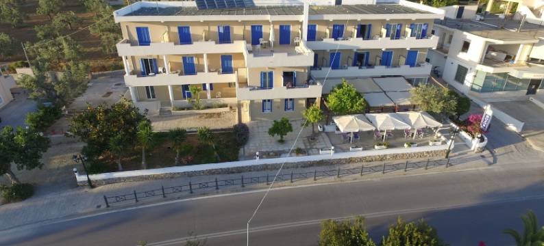 罗左思酒店(Rozos Hotel)图片